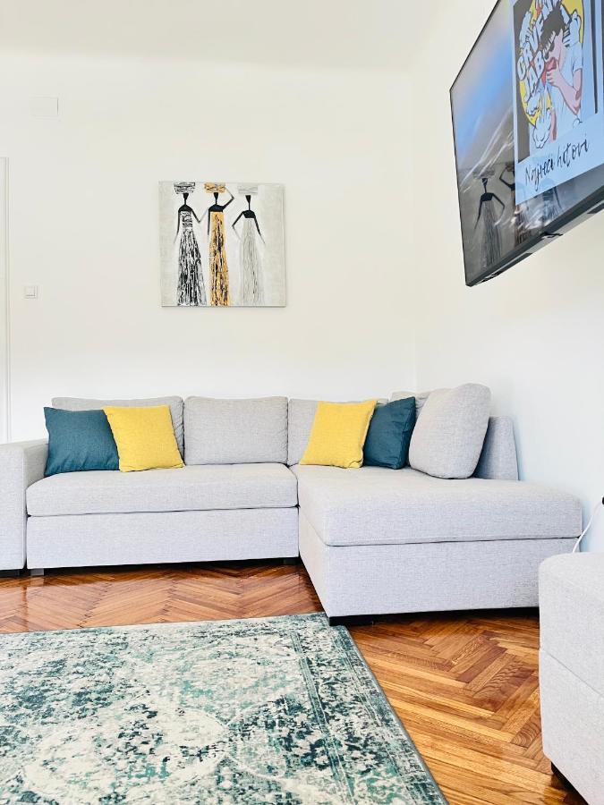 Apartament Enjoy Kalenic Belgrad Zewnętrze zdjęcie